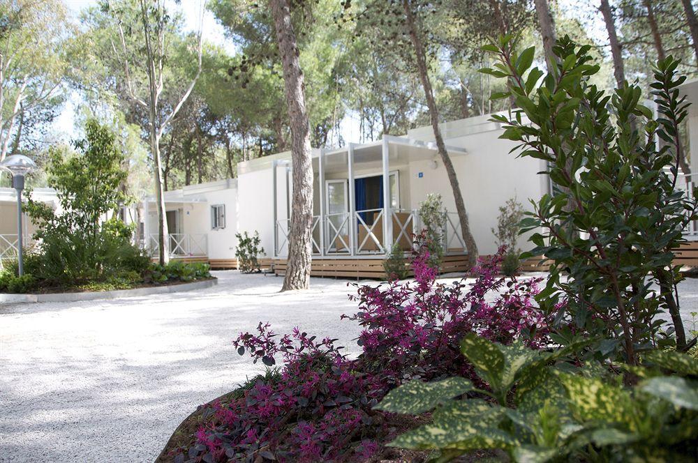 Sira Resort Nova Siri Exterior photo